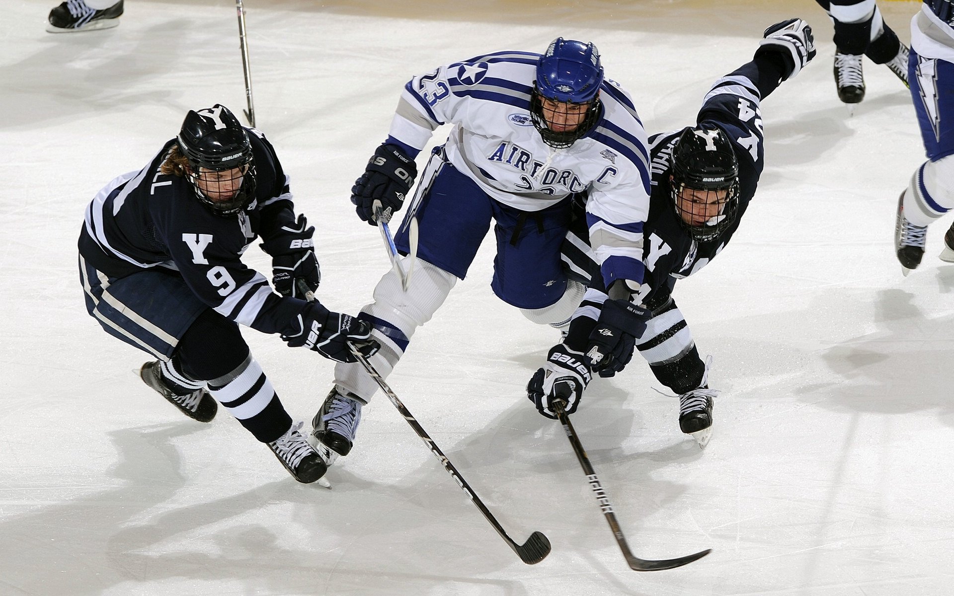 世界杯“乌龙榜”：三粒乌龙球改变三支球队命运
